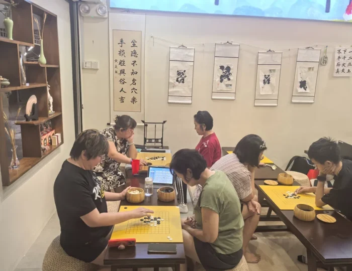 Adult Weiqi (Go) class at Hong Meng Academy in Hougang, Singapore